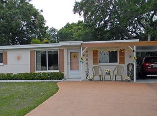 9350 84th St, Seminole, FL 33777