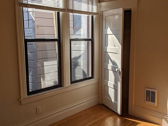 5th image of 1505 Hyde St