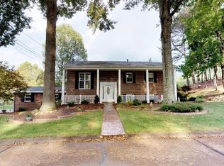 1 Mustang Acres, Parkersburg, WV 26104