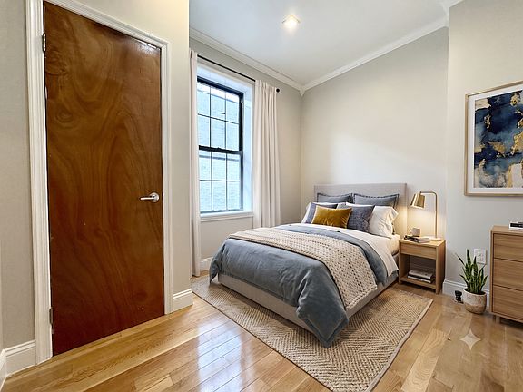 4th image of 1881 Troutman St #2AB