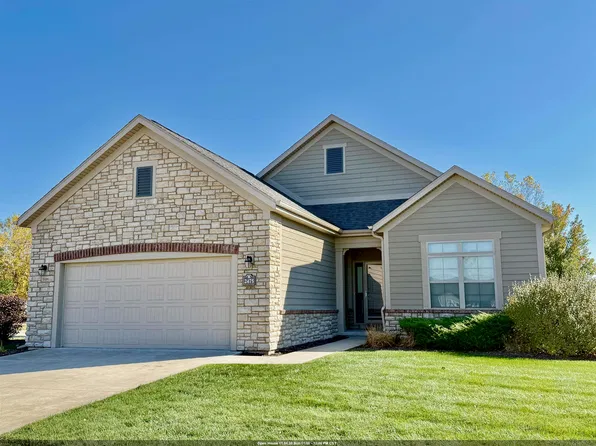2475 E Glenhurst Ln, Appleton, WI 54913