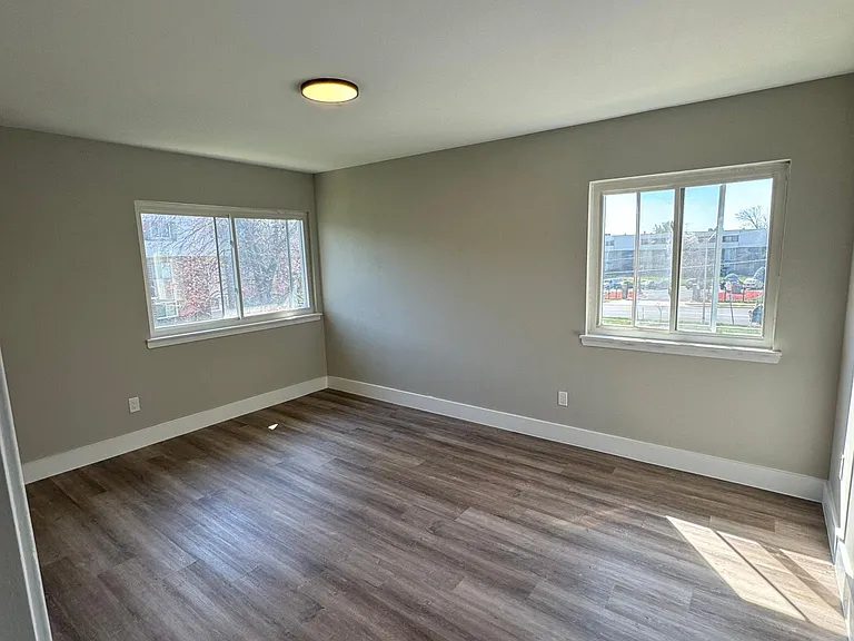 10204 Prince Pl #207 — Photo 5
