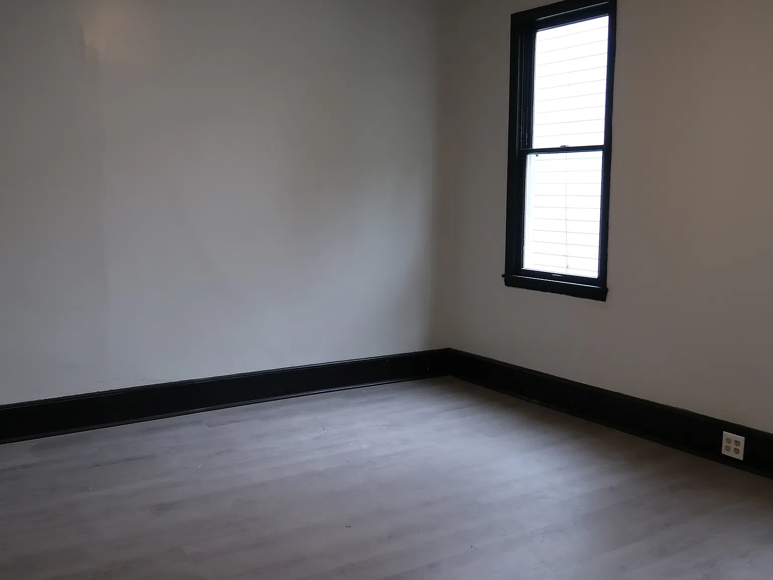 4 bed, 1700 sqft, $1,600 — Photo 4