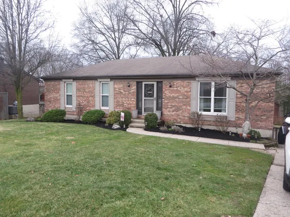 130 Ridge Hill Dr, Highland Heights, KY 41076