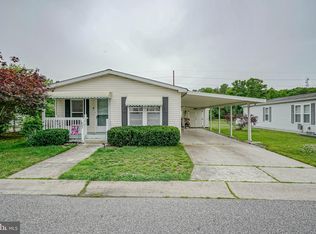 463 Edgemont Dr, Williamstown, NJ 08094