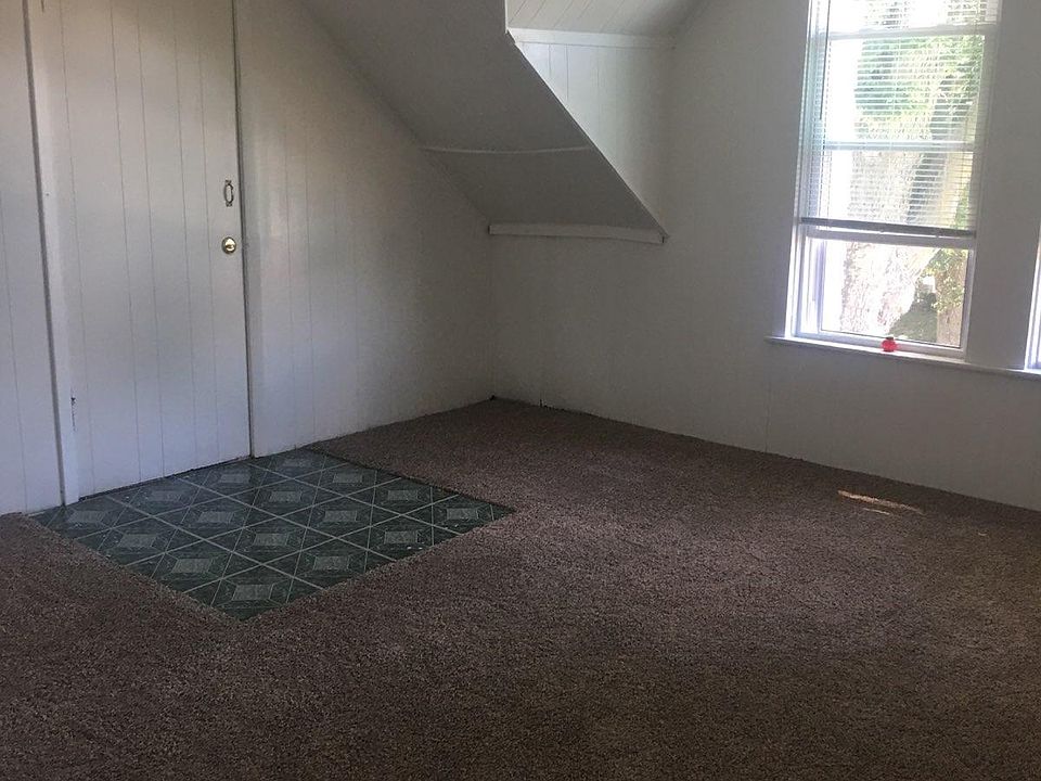 2nd image of 4303 7th Ave APT 5