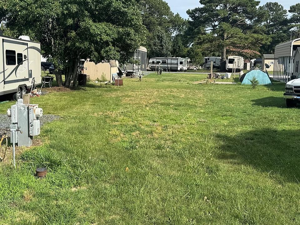 1st image of 358 Sea Bass Dr