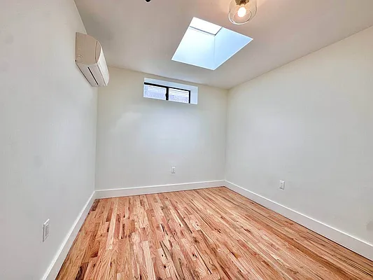 Rented by Doorway NYC, LLC | media 16