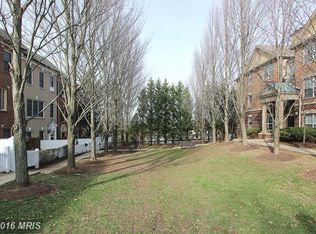 204 Ridgepoint Pl, Gaithersburg, MD 20878