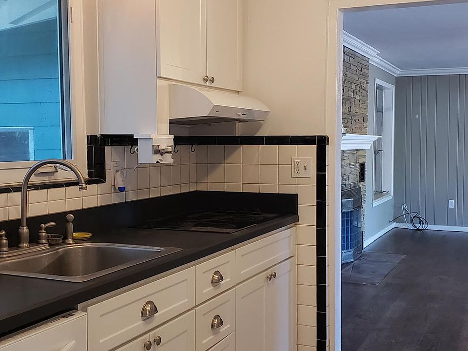 Chef's galley kitchen with double oven