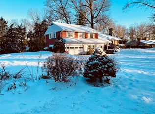 226 Gateswood Rd, Lutherville Timonium, MD 21093