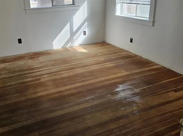 804 Beaumont Ave, McCloud, CA 96057