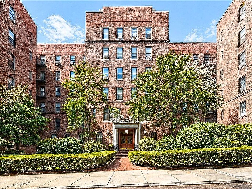 1st image of 83-80 118th St APT 4A