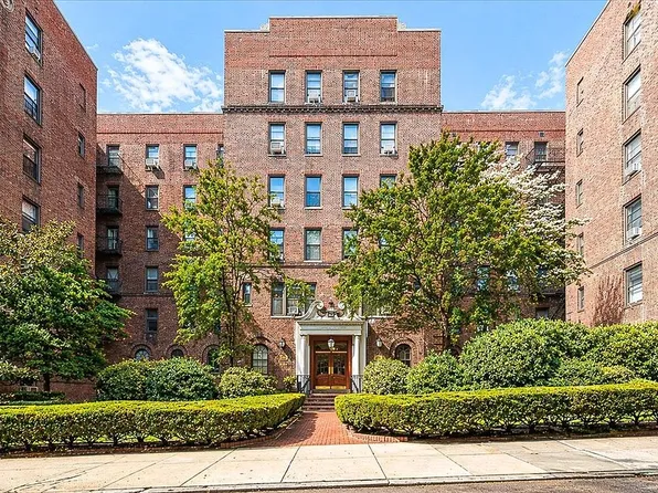 83-80 118th St APT 4A, Kew Gardens, NY 11415