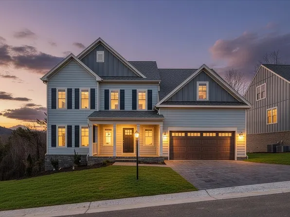 7027 Parkway View Trl, Roanoke, VA 24018