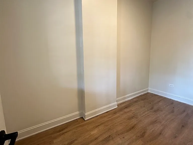 6613 S Vernon Ave #2 — Photo 14