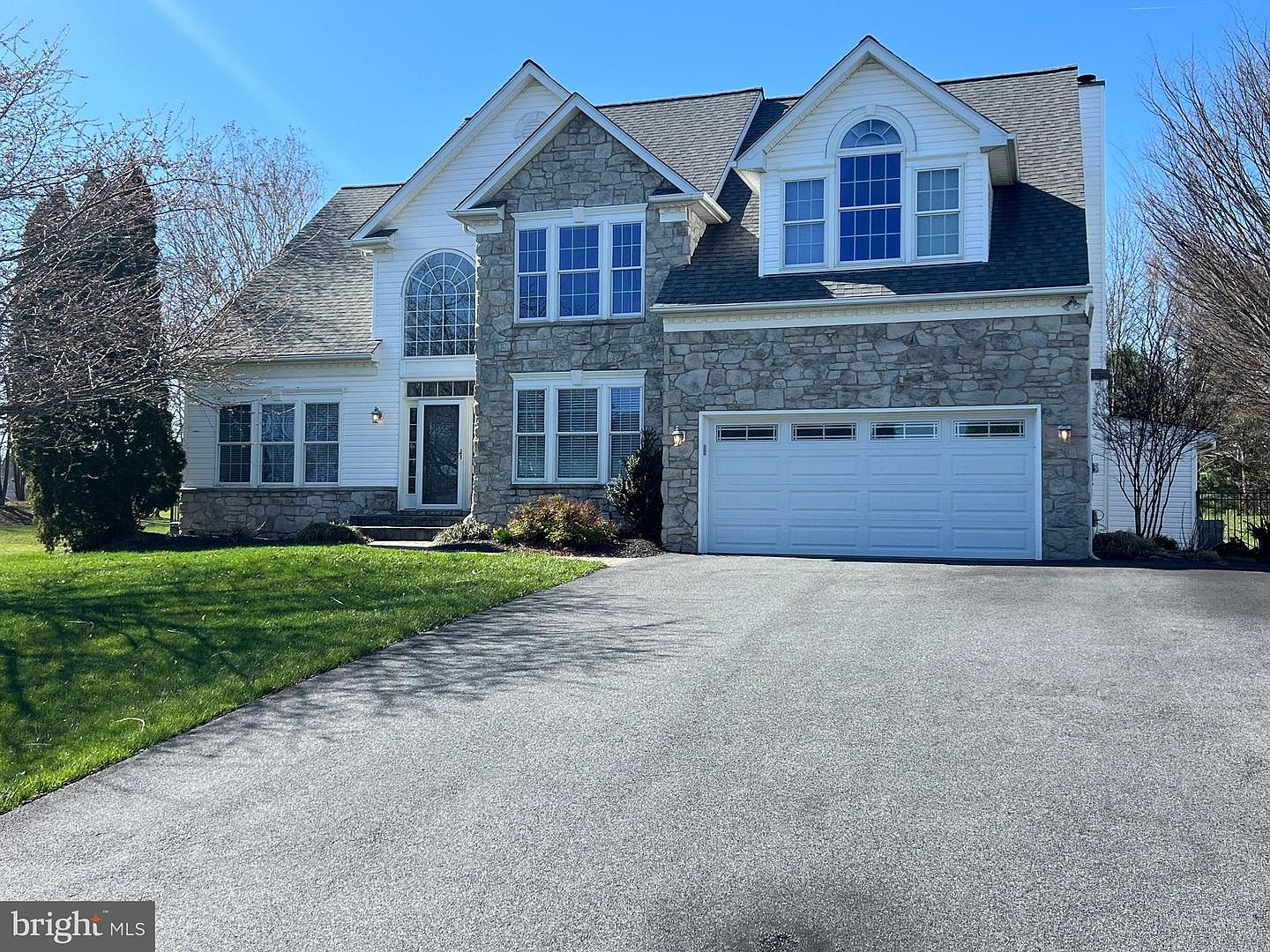 4114 Lomar Ter