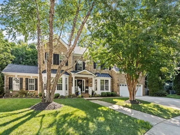 2209 Summer Elms Ct, Raleigh, NC 27614