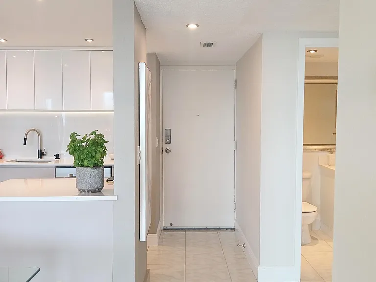 1830 Embassy Dr #309 — Photo 13