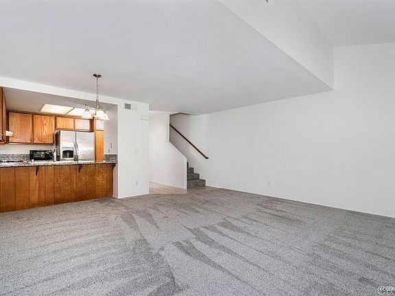 5th image of 7715 Saranac Pl Unit 2