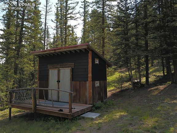 4th image of 10223 Trail Creek Rd