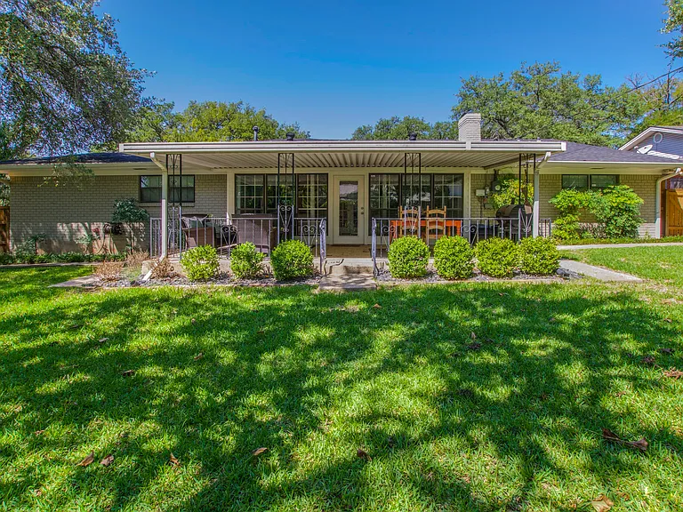 3109 Las Cruces Blvd — Photo 14