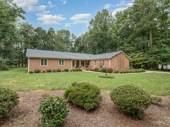 113 Frontier Cir, China Grove, NC 28023