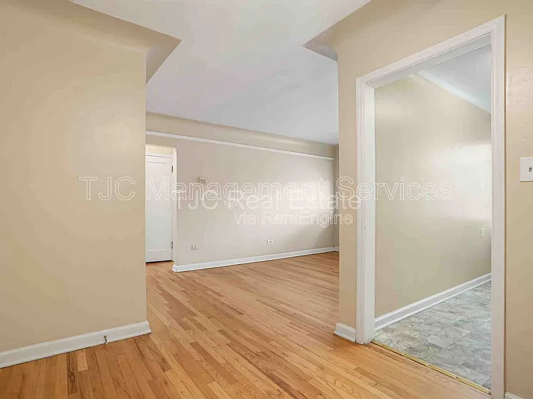 500 N Logan St #12 — Photo 5