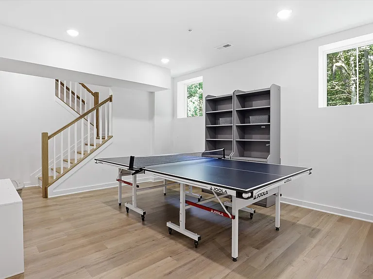 15717 Tierra Dr — Photo 38