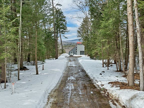 4th image of 60 Northpointe Road