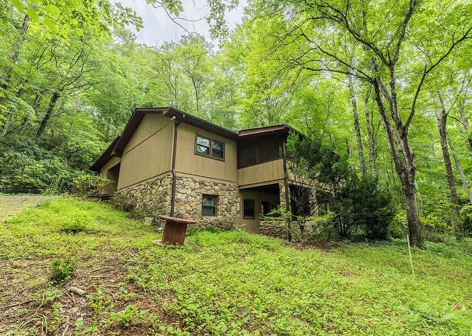 1st image of 65 Eagle Chase Cir