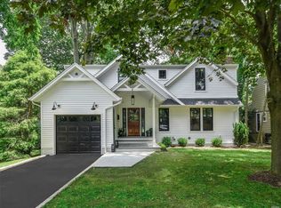 2 Fenimore Rd, Port Washington, NY 11050