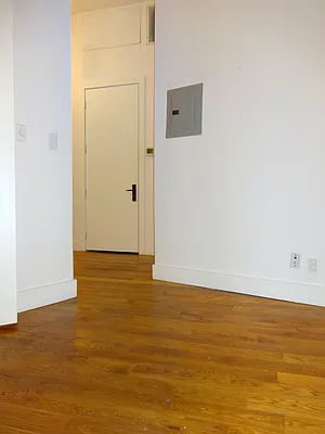 Rented by Fiddler Realty | media 37