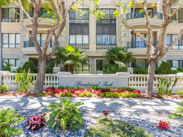 12218 Montana Ave APT 303, Los Angeles, CA 90049