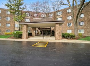 1500 Robin Cir APT 101, Hoffman Estates, IL 60169