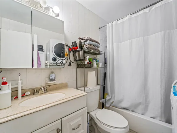 150-02 78th Road image 9 of 23