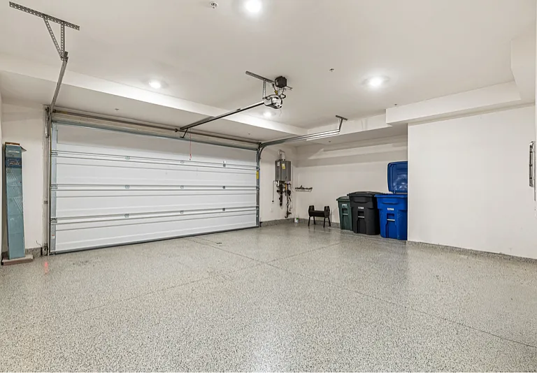 2195 Bluestone Cir — Photo 22