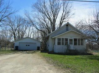 1450 Newell St, Waterloo, IA 50703
