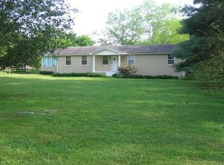 445 Meadowlark Ln, La Vergne, TN 37086