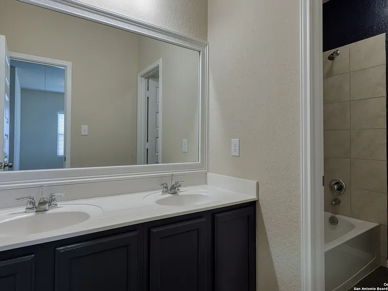 3931 Somers Crst — Photo 17