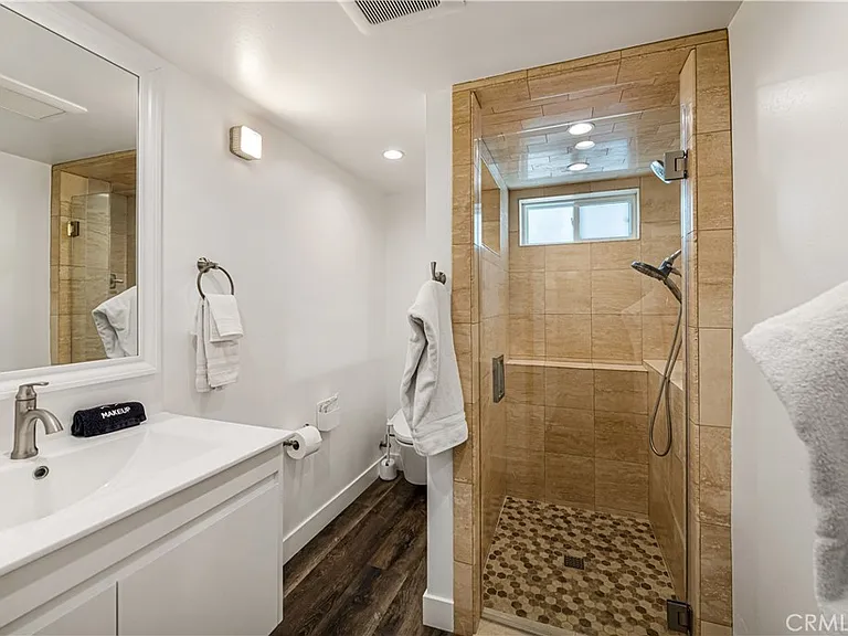 16572 E Buena Vista Ave — Photo 33