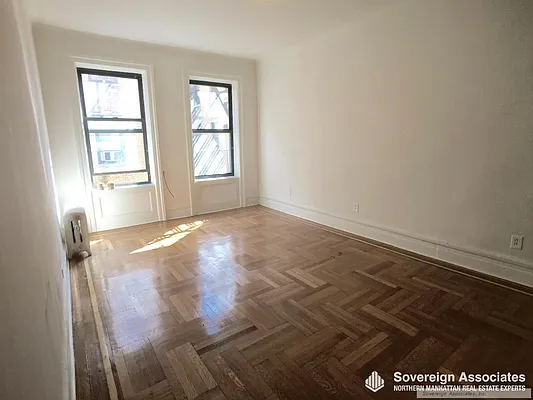 Rented by Sovereign Associates | media 11