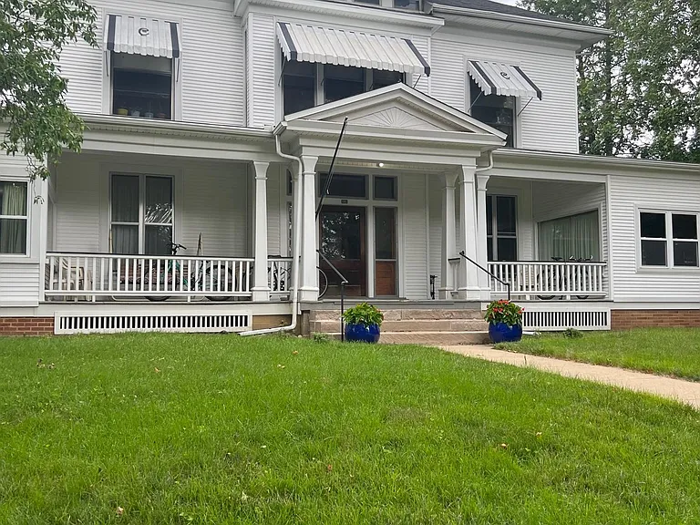 410 W Church St #5 — Photo 1