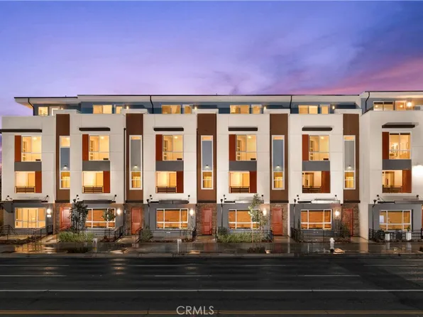 1816 E 1st St E #450, Santa Ana, CA 92705