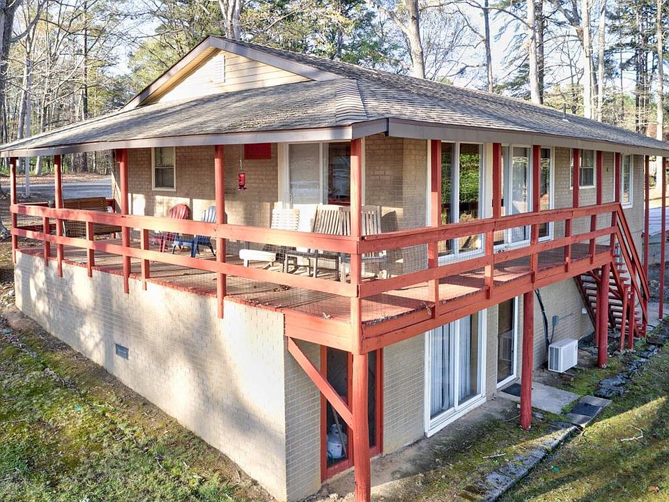 1st image of 5 Maplewood Ln