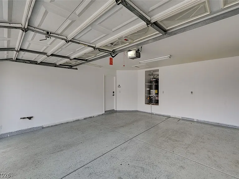 8127 Chambersberg St — Photo 39