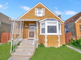 5815 S Tripp Ave, Chicago, IL