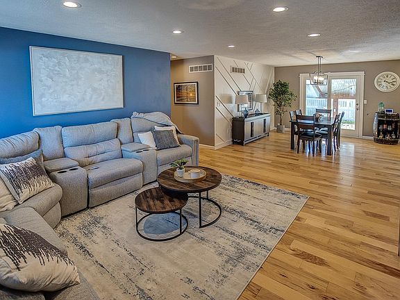 5th image of 50 Sunfish Dr