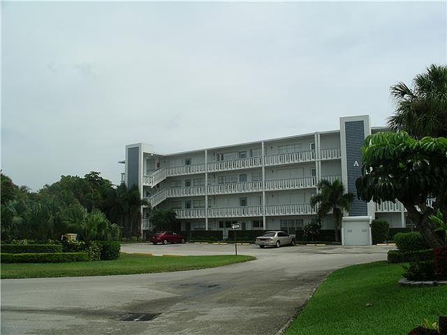 1st image of 411 Greenbrier A #411