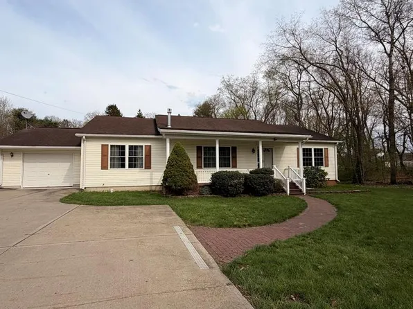 105 Lynch St, Sayre, PA 18840